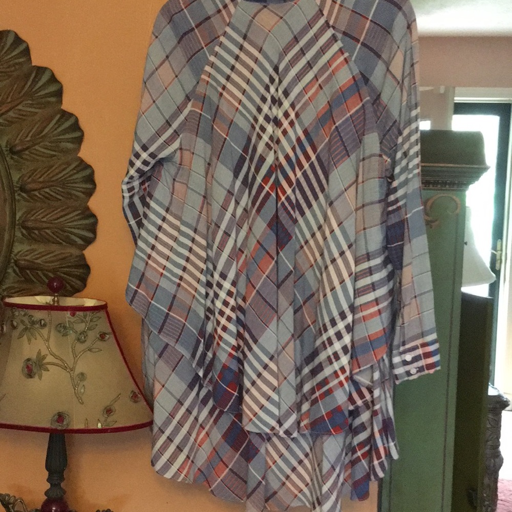Blouse - Picture 3 of 4
